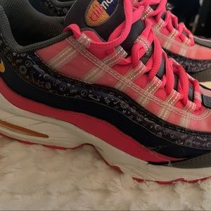 NIKE Air Max sneakers, youth size 6